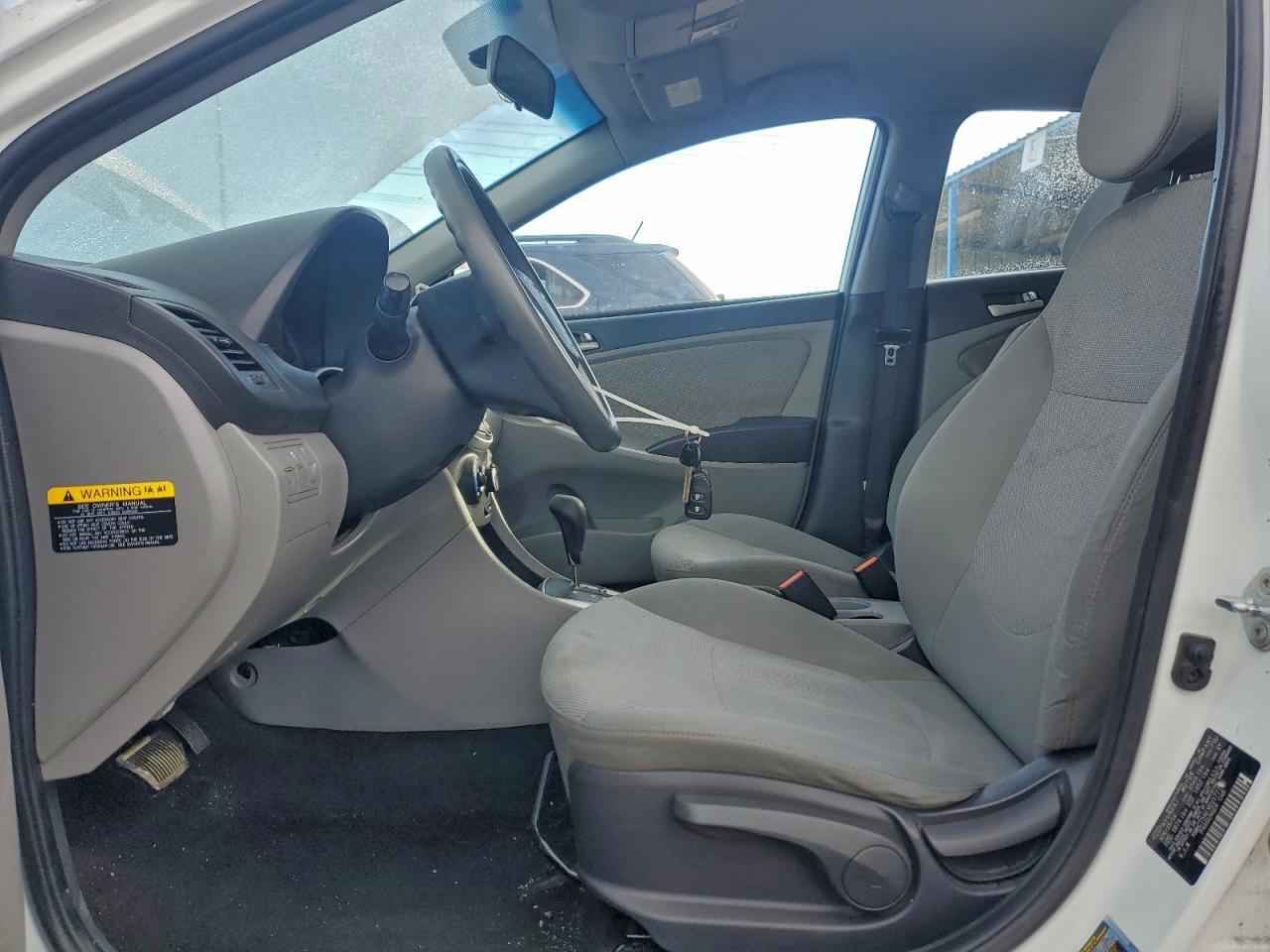 2014 Hyundai Accent Gls - Image 7