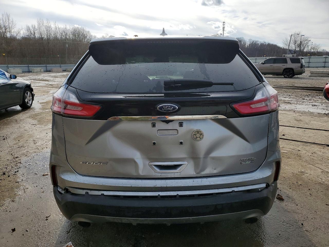 2020 Ford Edge Sel - Фото 6