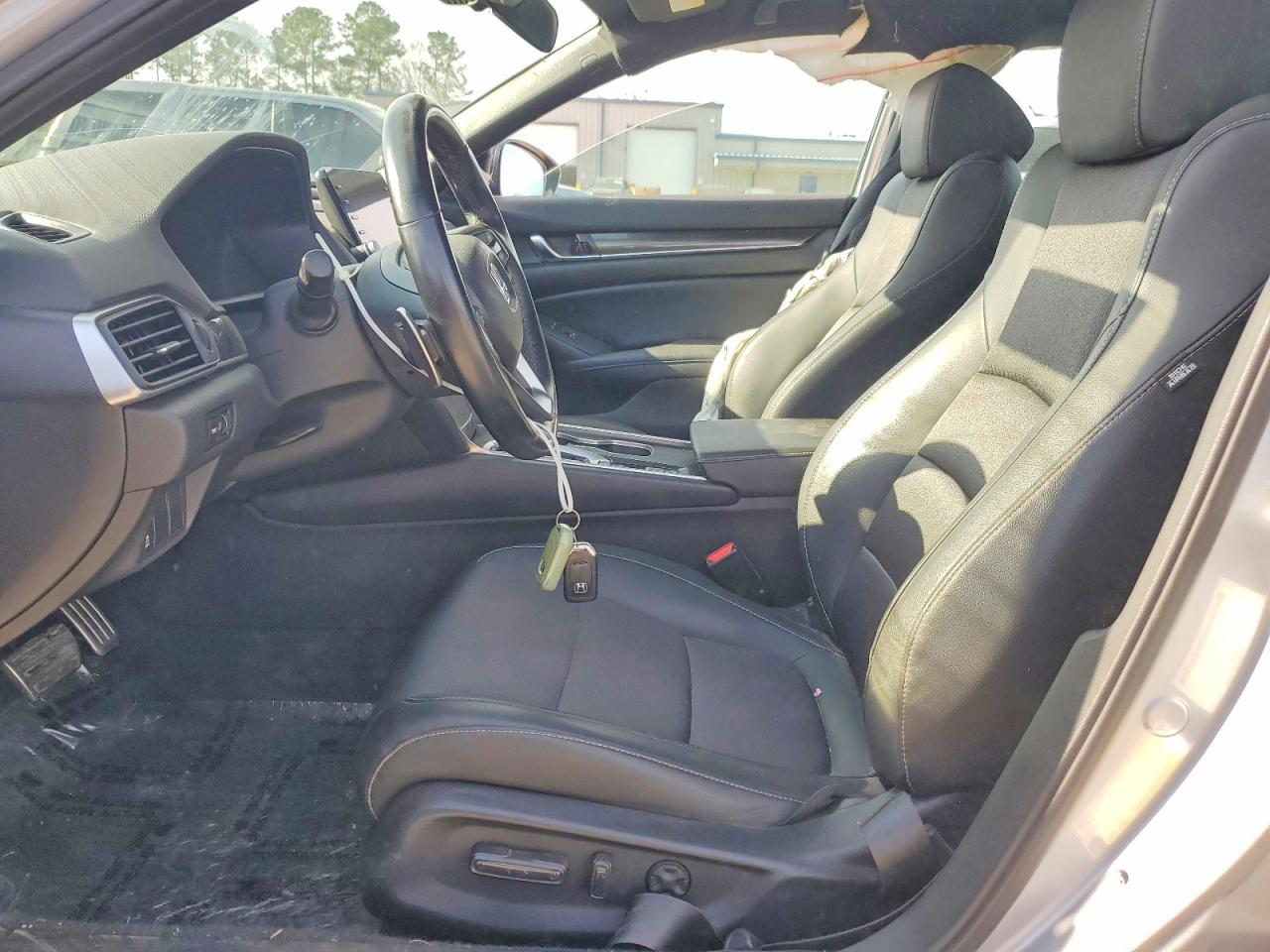 2022 Honda Accord Sport - Фото 7