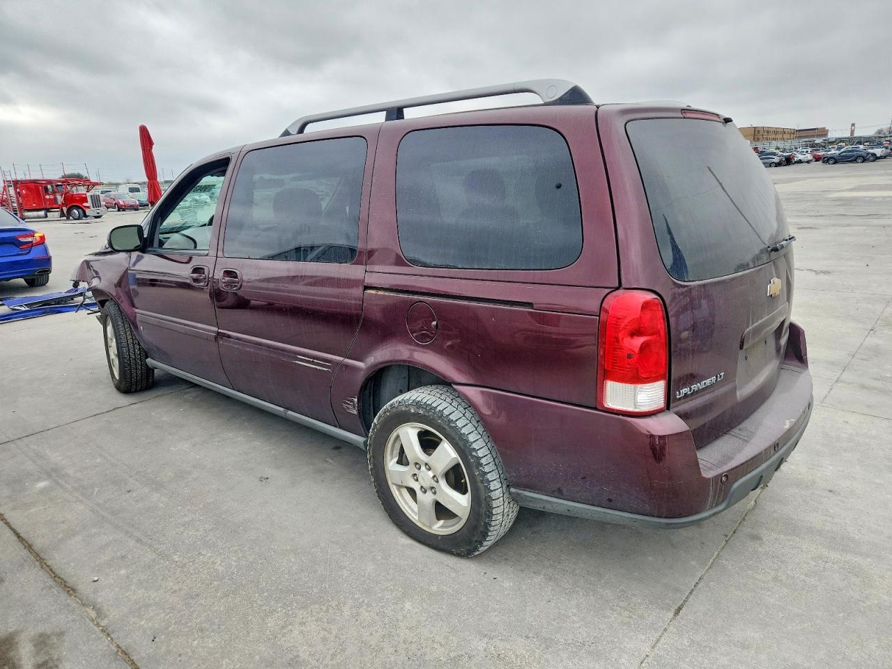 2007 Chevrolet Uplander Lt - Image 2