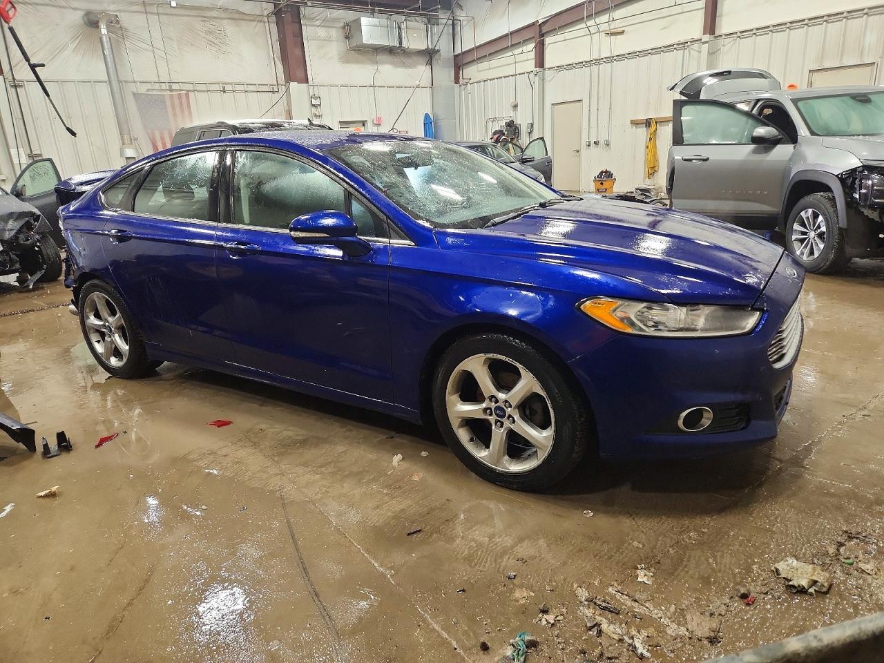 2013 Ford Fusion Se - Фото 4