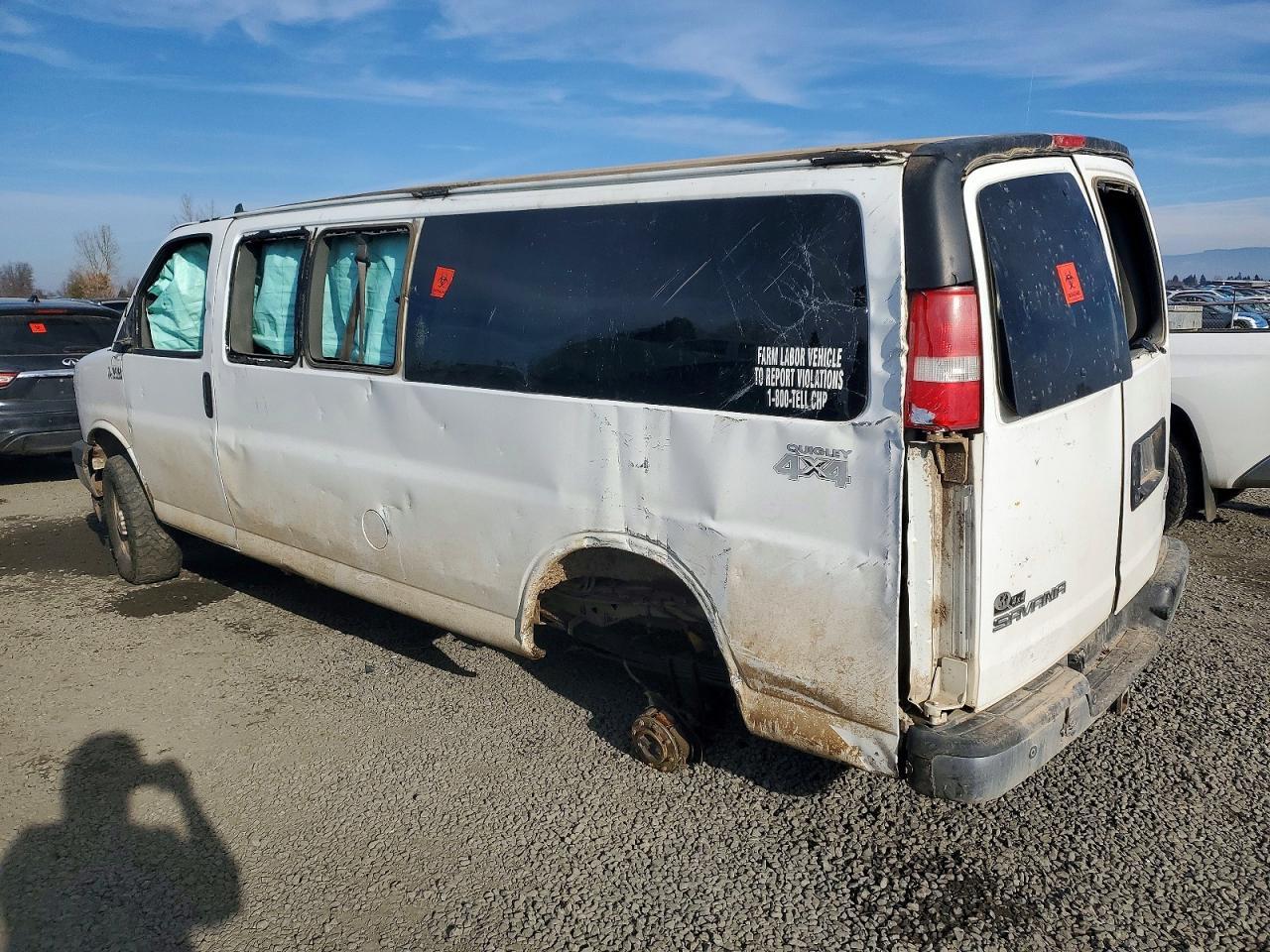 2017 GMC Savana G3500 Ls - Фото 2