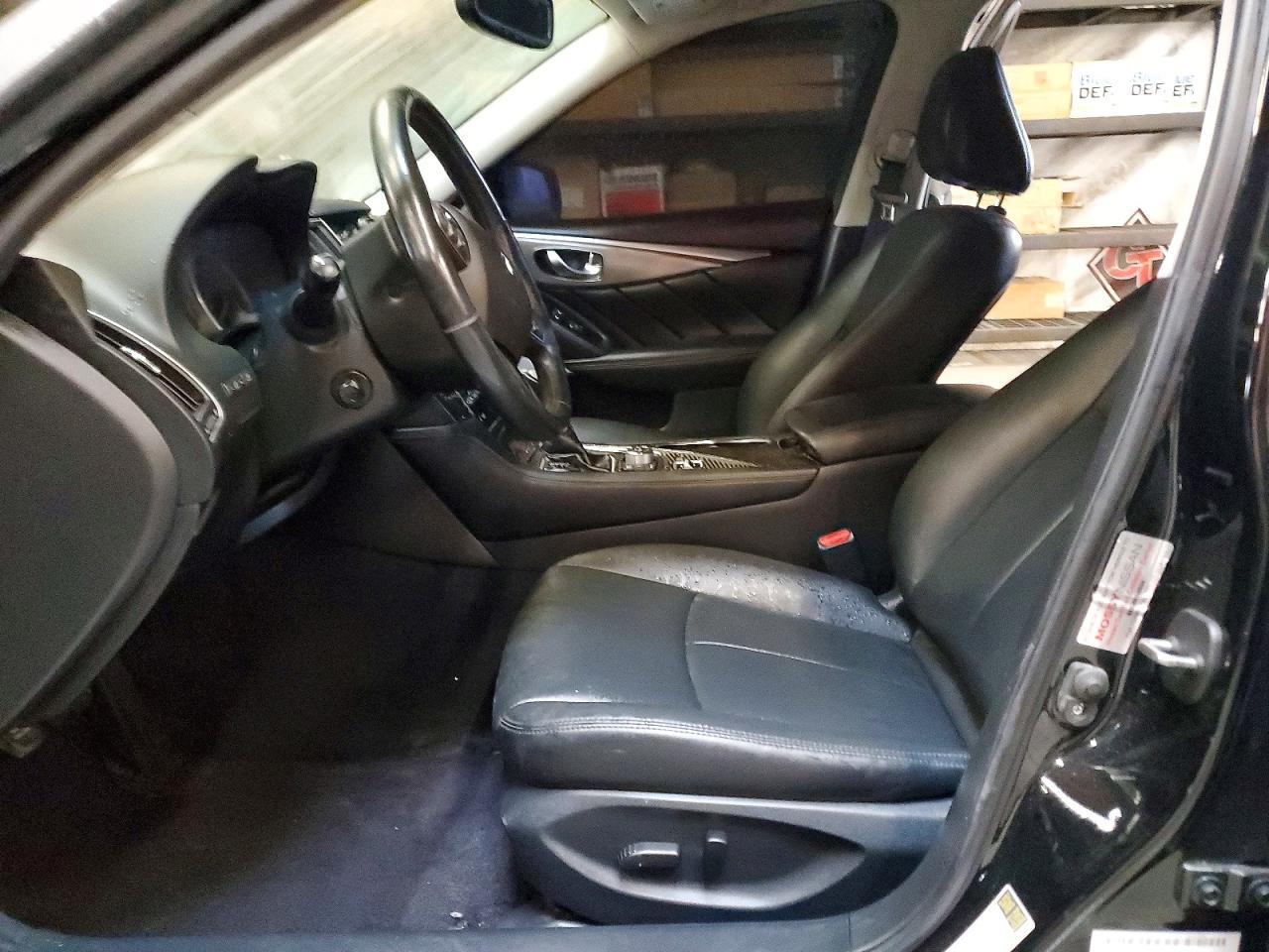 2017 Infiniti Q50 Premium - Image 7