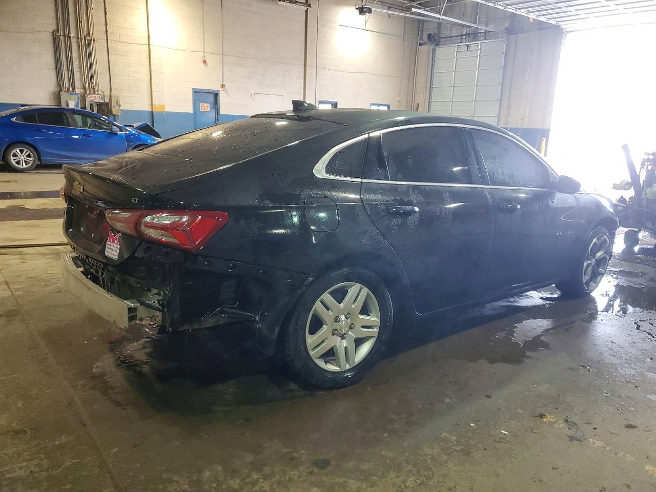 2020 Chevrolet Malibu Lt - Image 3