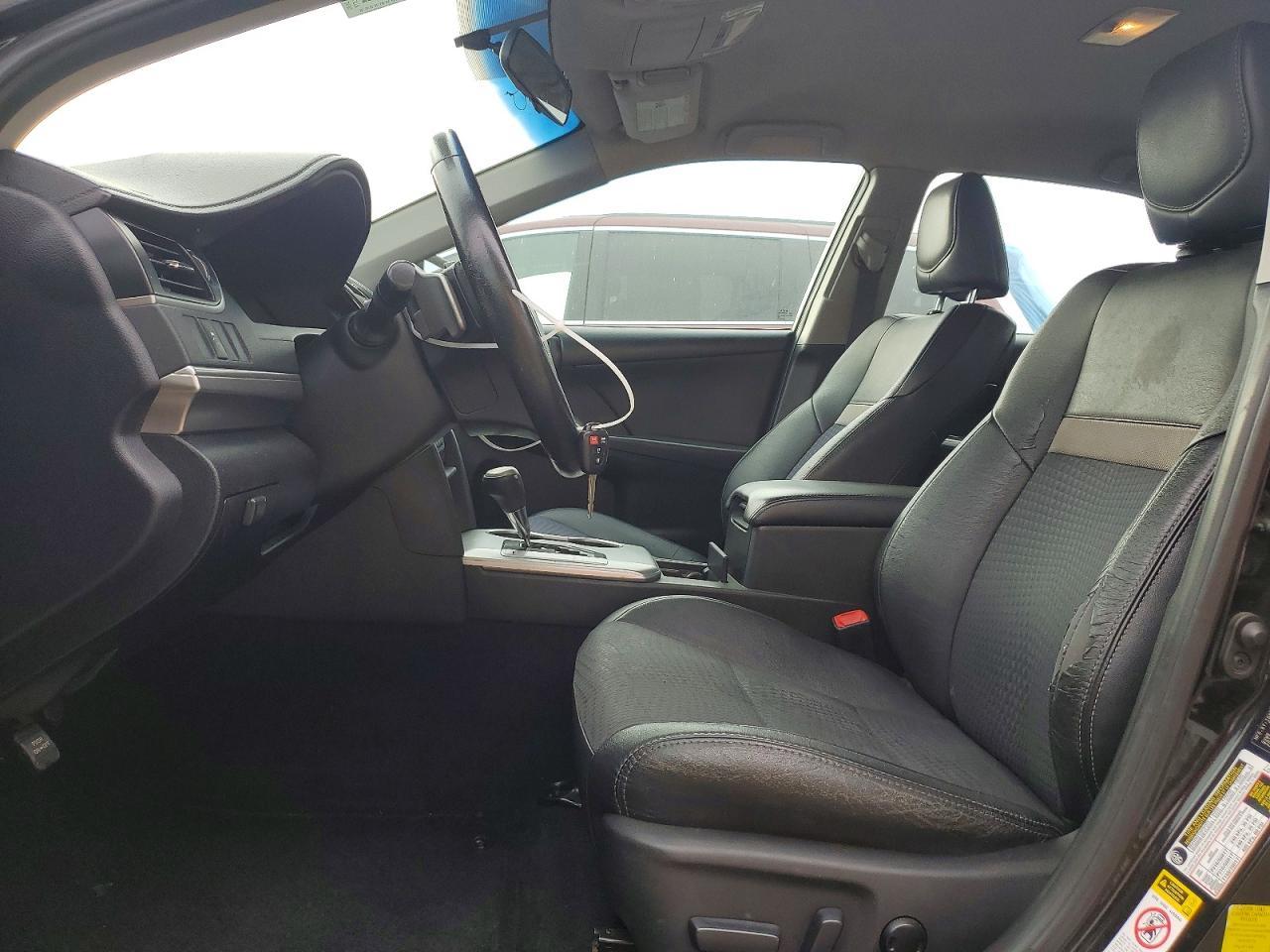 2014 Toyota Camry L - Фото 7
