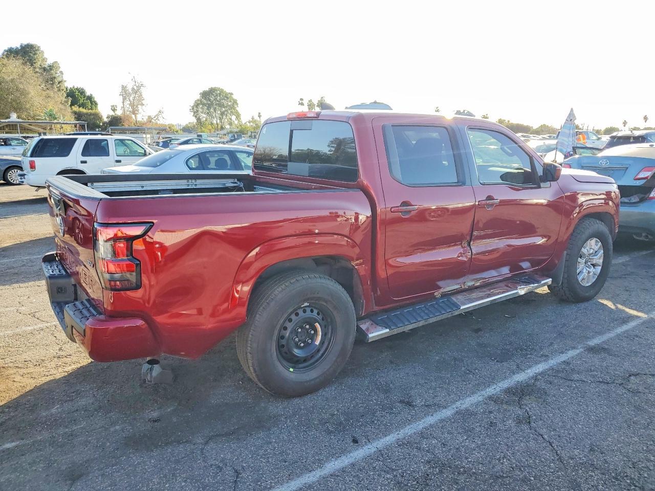 2024 Nissan Frontier S - Image 3