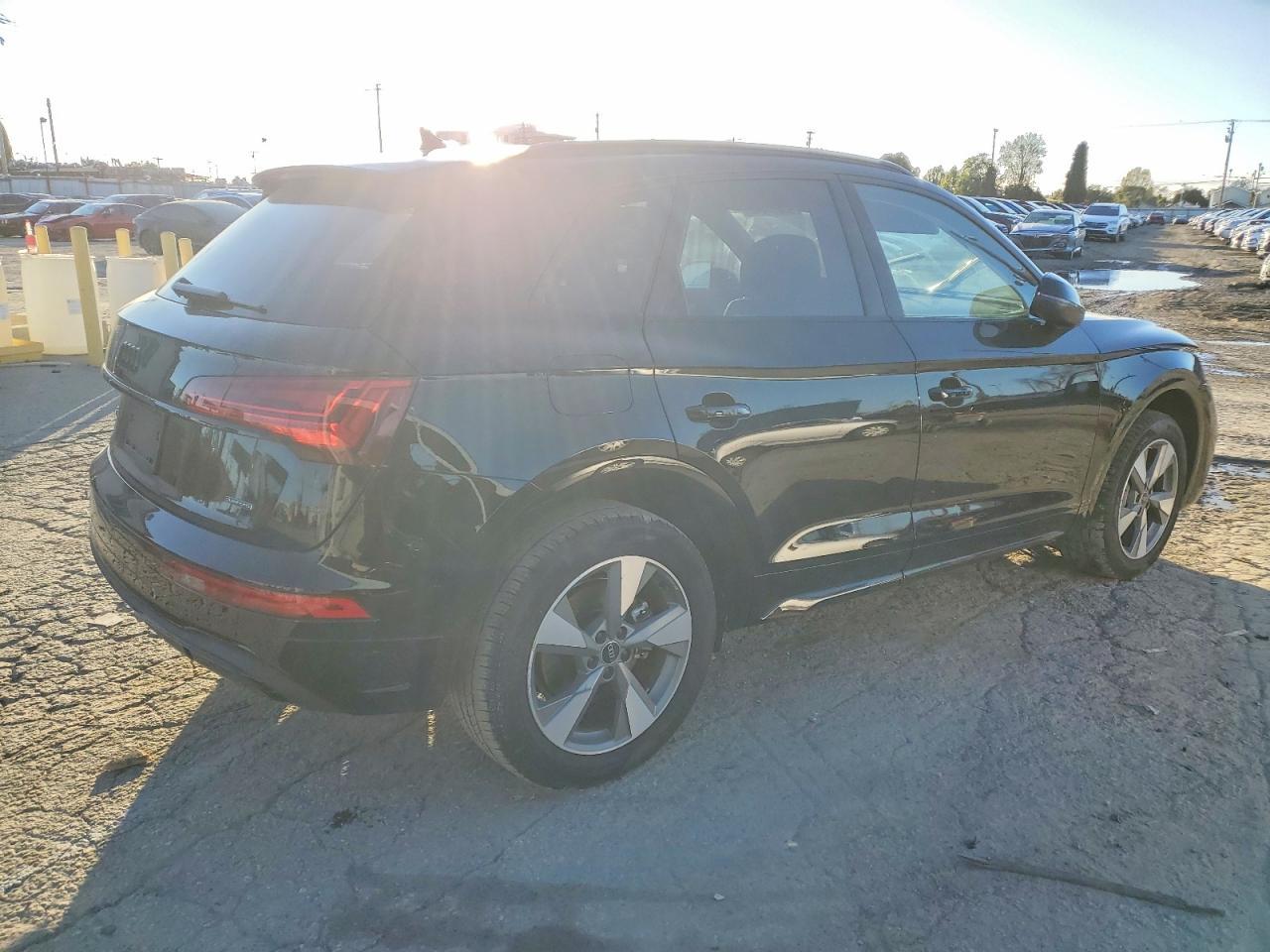 2024 Audi Q5 Premium Plus 40 - Image 3