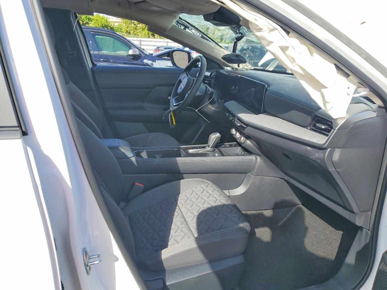 2025 Nissan Kicks Sv - Фото 7
