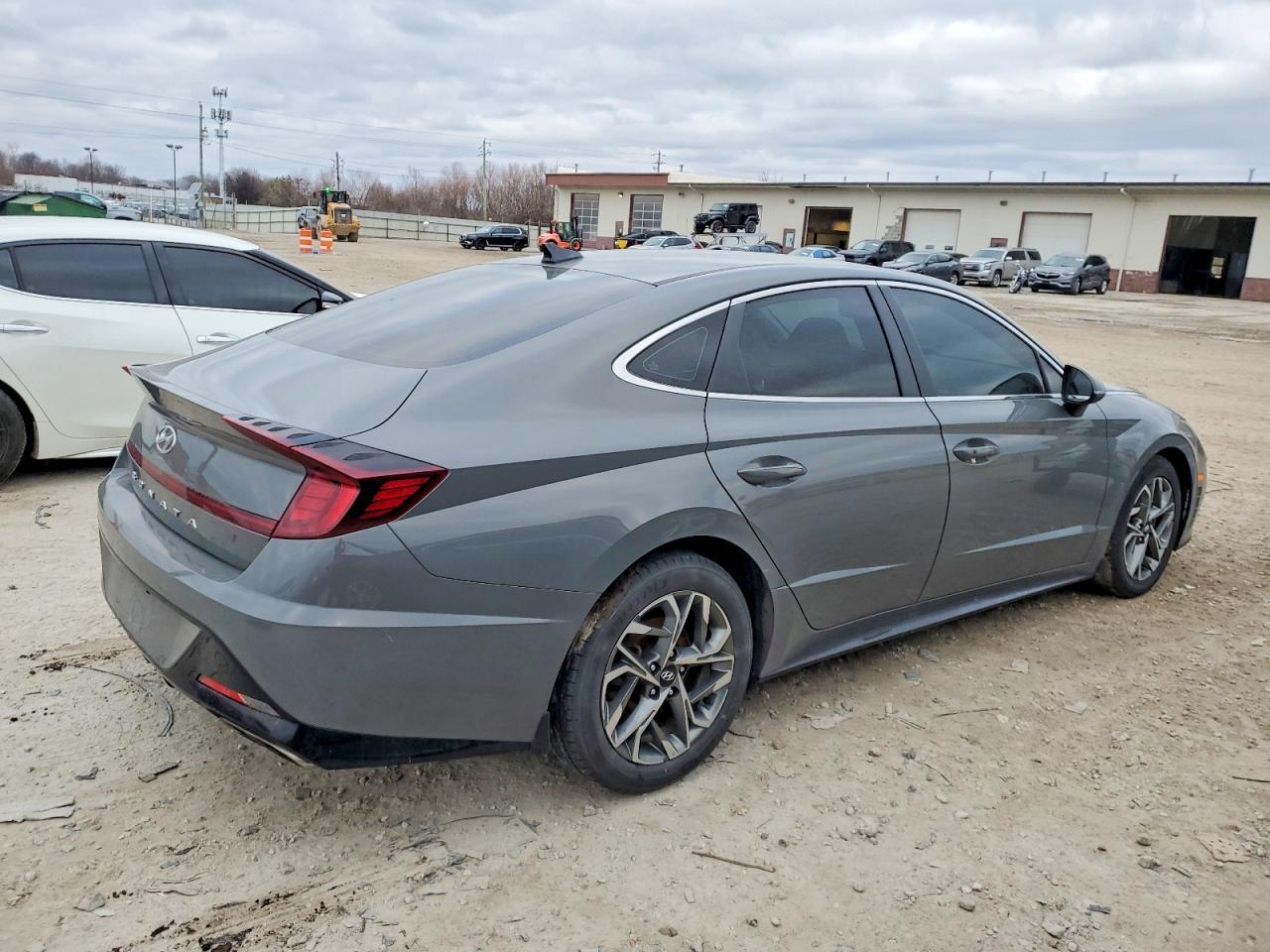 2022 Hyundai Sonata Sel - Image 3