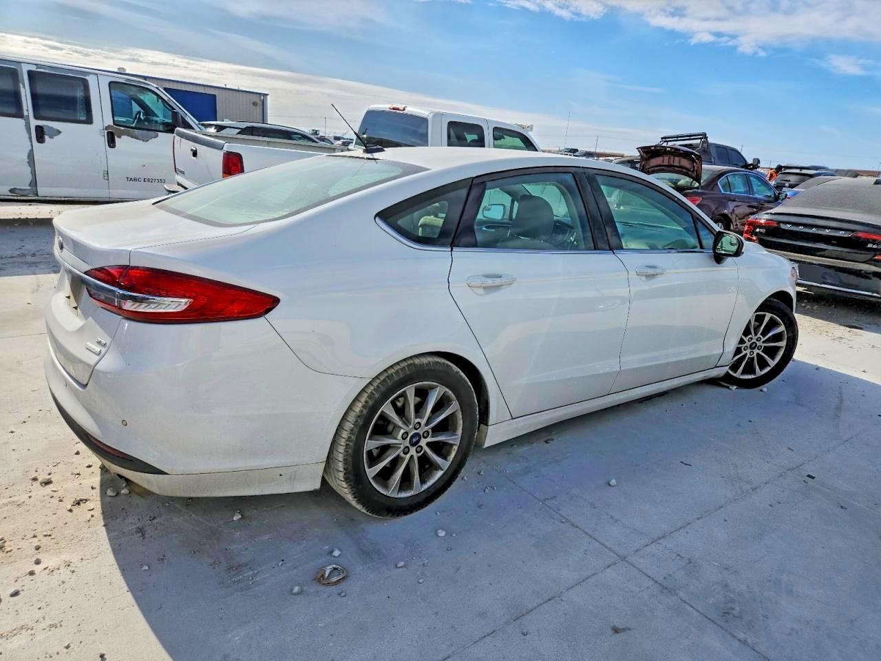 2017 Ford Fusion - Image 3