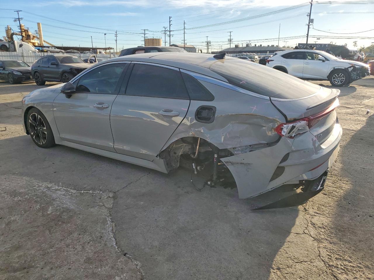 2022 Kia K5 Gt Line - Фото 2