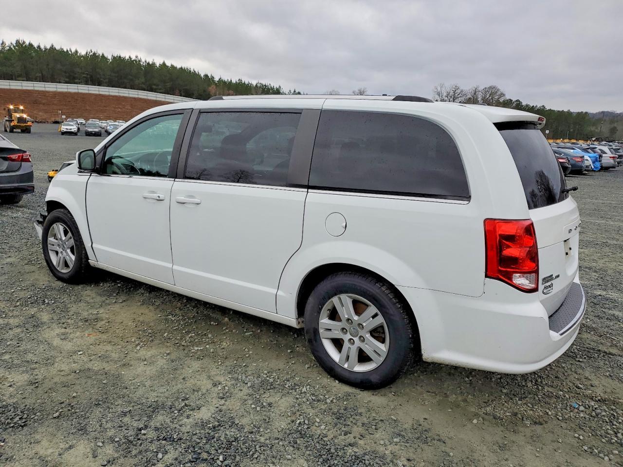 2019 Dodge Grand Caravan Sxt - Фото 2