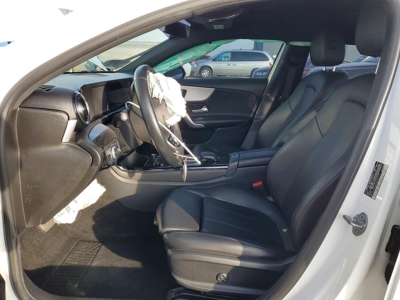 2019 Mercedes-Benz A 220 - Image 7