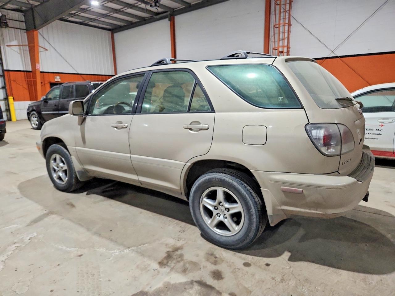 2002 Lexus Rx 300 - Фото 2