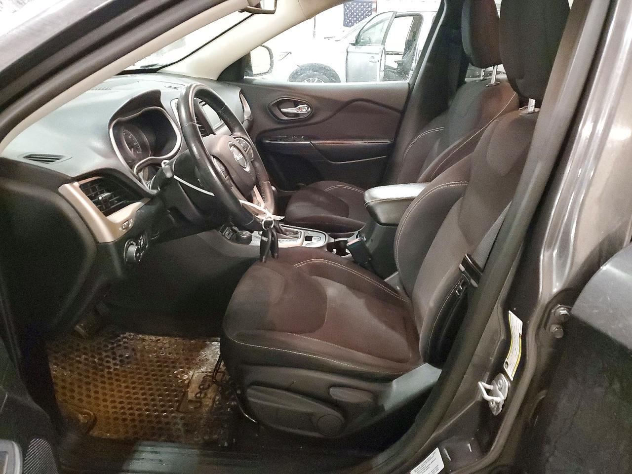 2015 Jeep Cherokee Latitude - Image 7