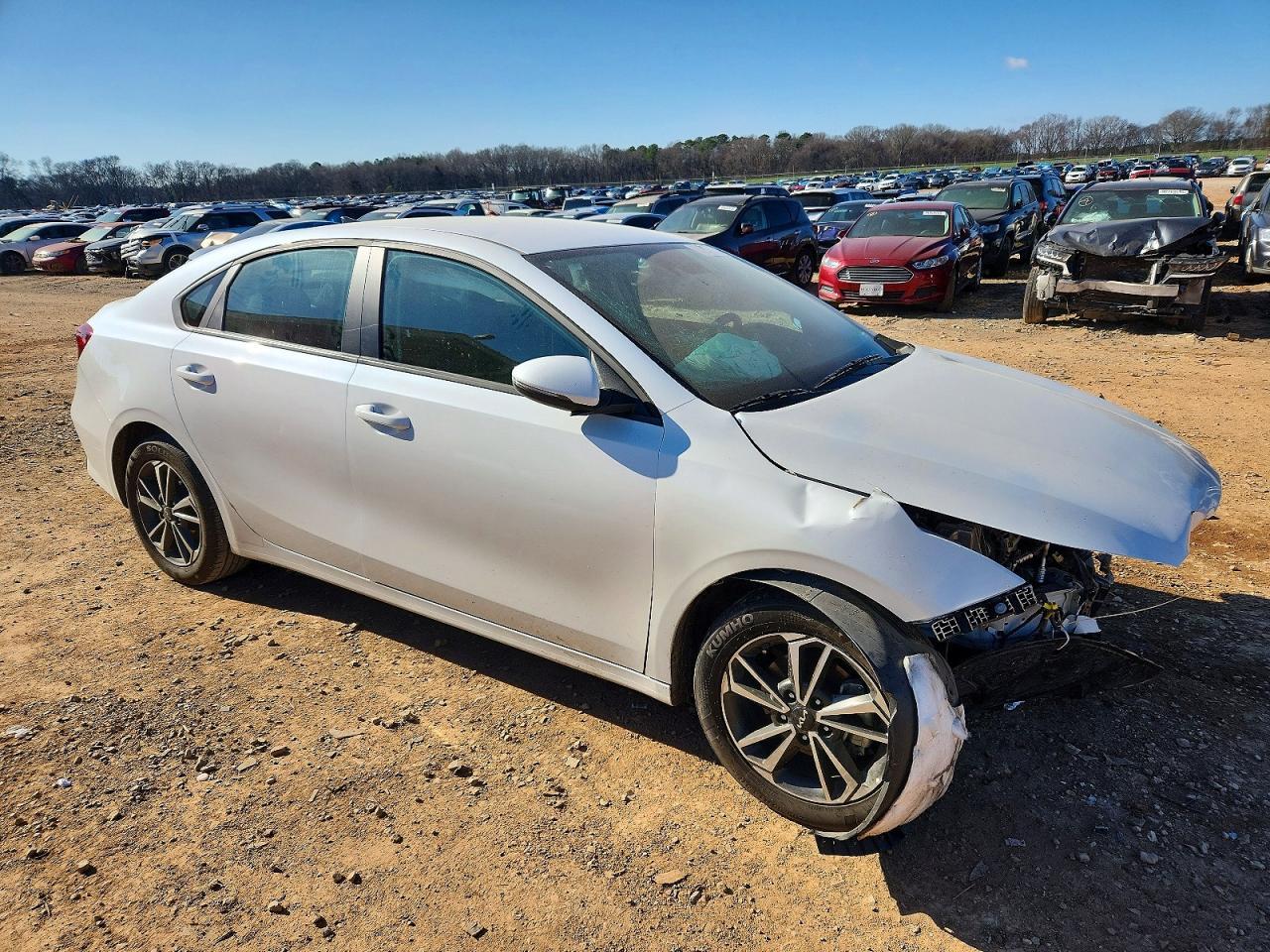 2024 Kia Forte Lx - Фото 4