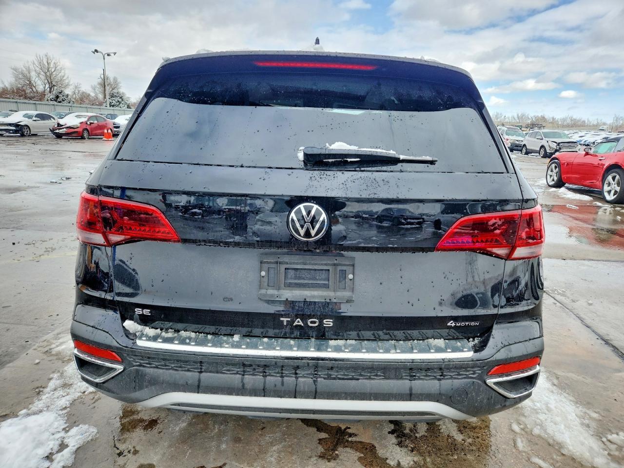 2023 Volkswagen Taos Se - Image 6