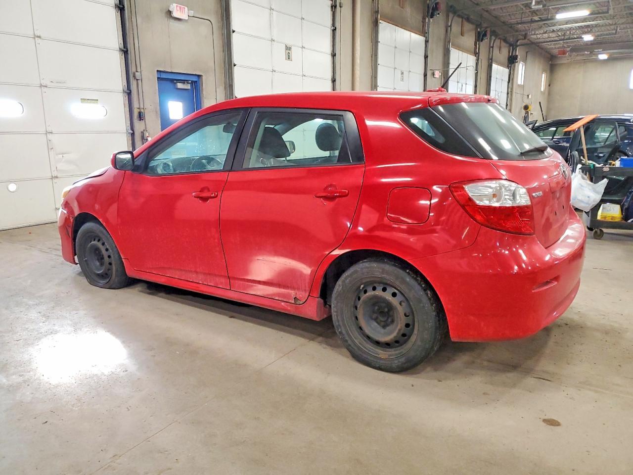 2010 Toyota Corolla Matrix Base - Фото 2