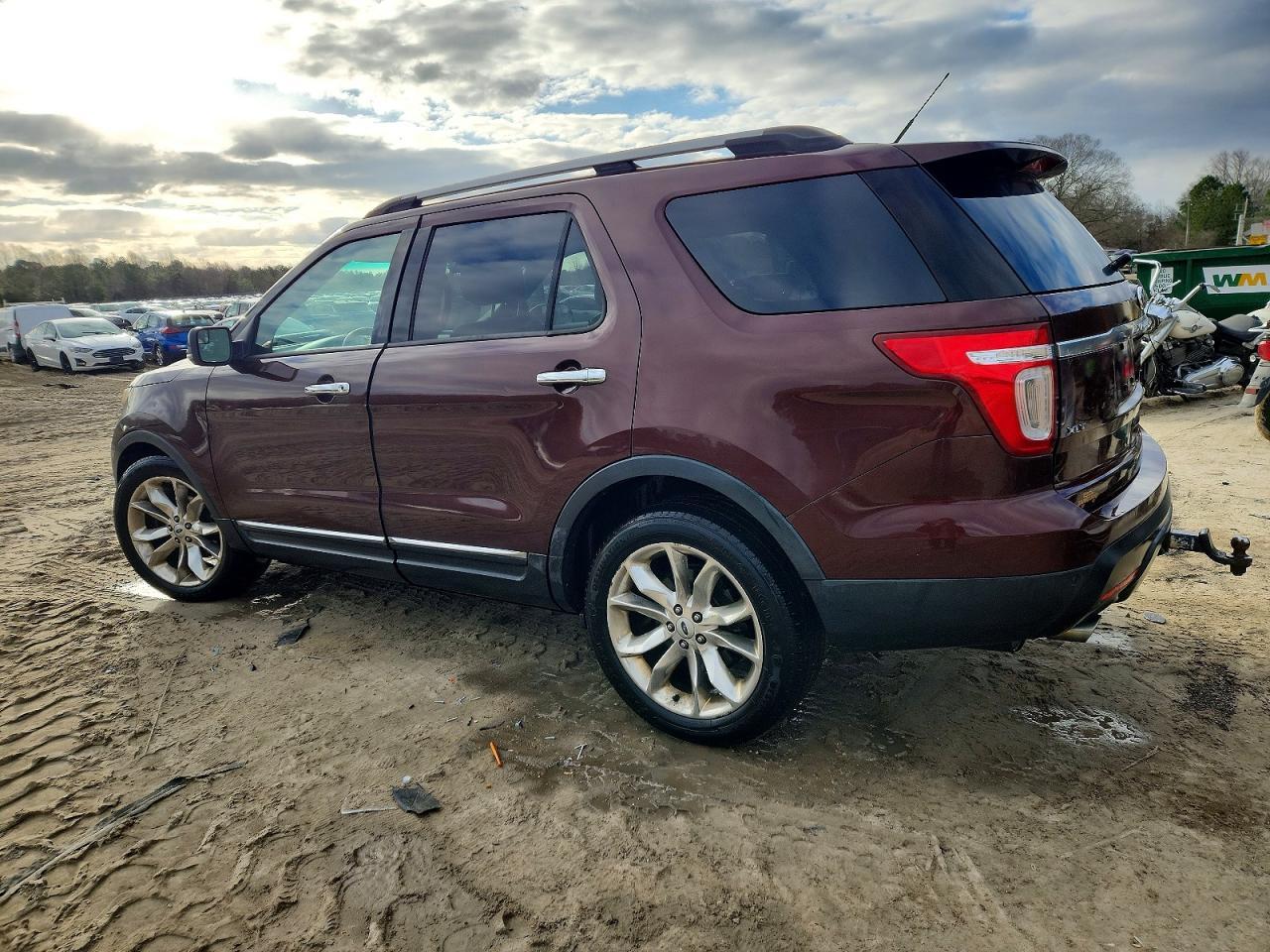 2012 Ford Explorer Xlt - Фото 2