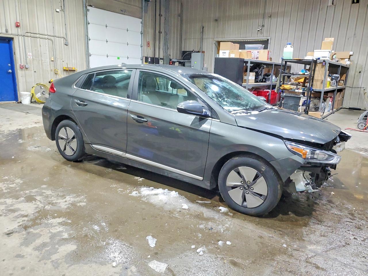 2021 Hyundai Ioniq Hybrid Se - Image 4