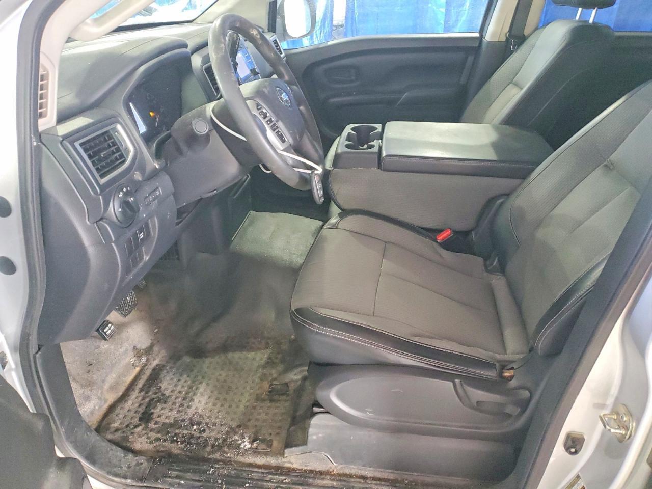 2017 Nissan Titan S - Image 7