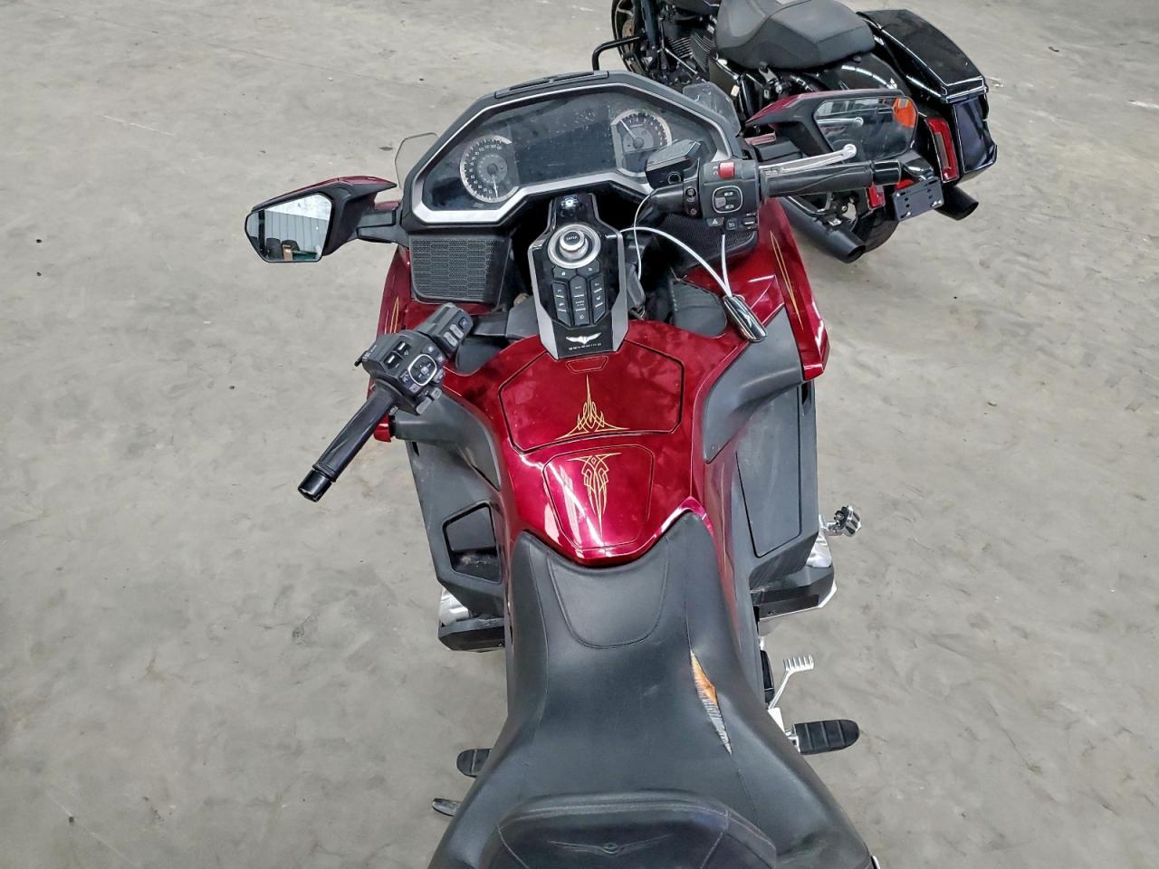 2018 Honda Gl1800 D - Фото 6