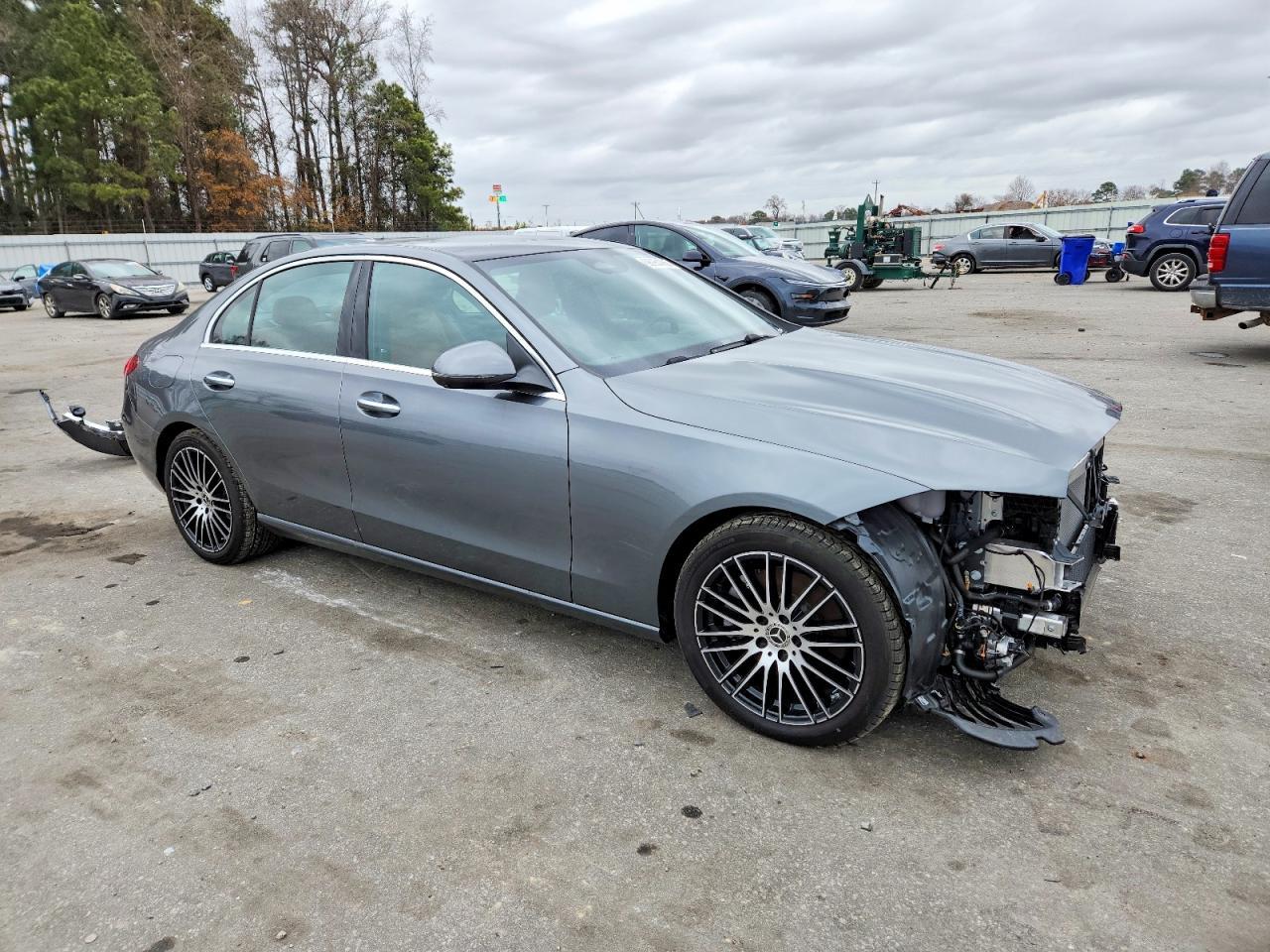 2024 Mercedes-Benz C 300 - Image 4