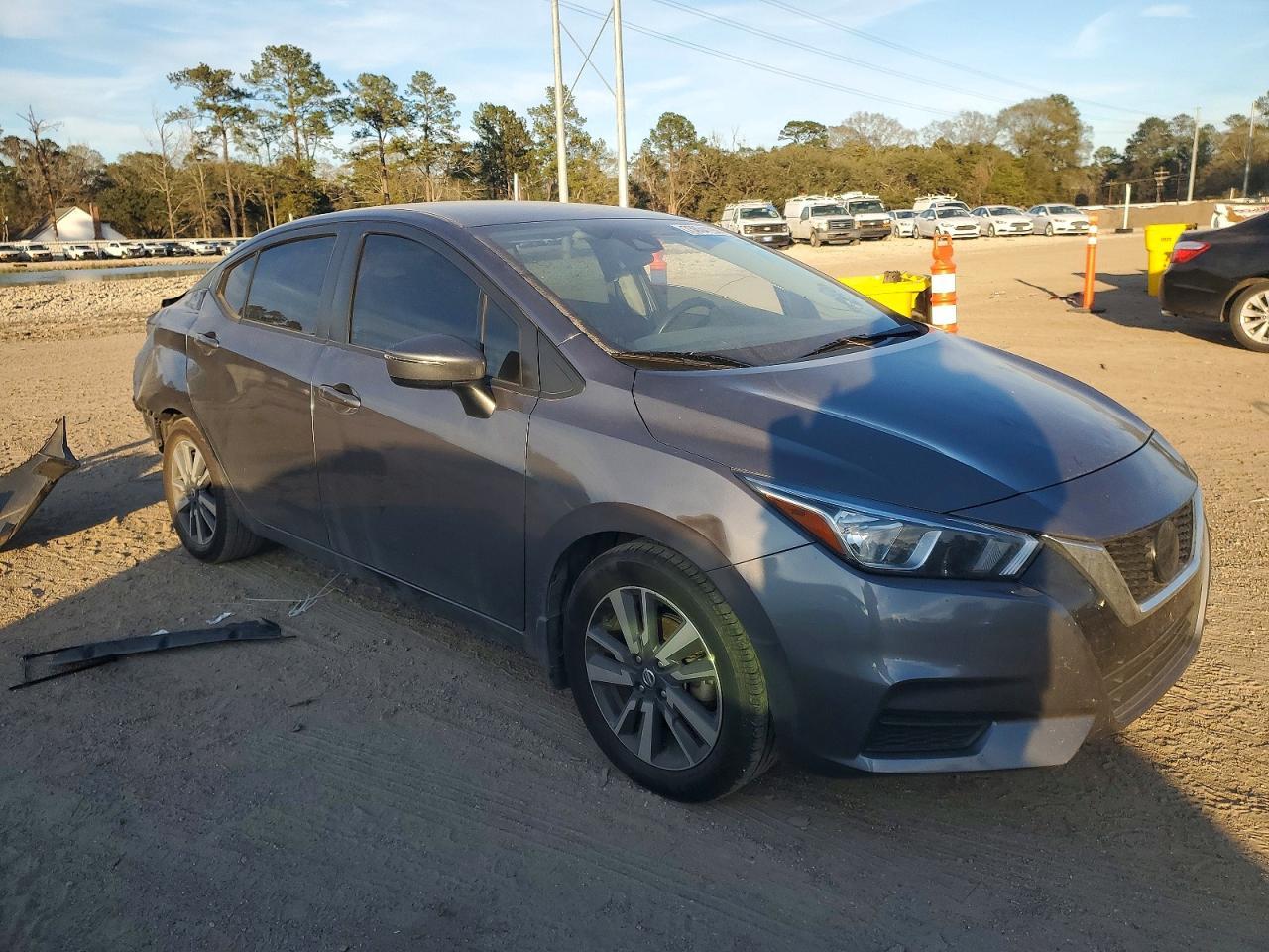 2020 Nissan Versa Sv - Фото 4
