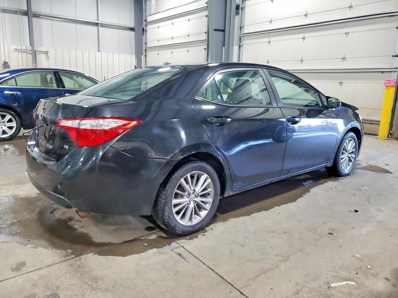 2014 Toyota Corolla - Фото 3