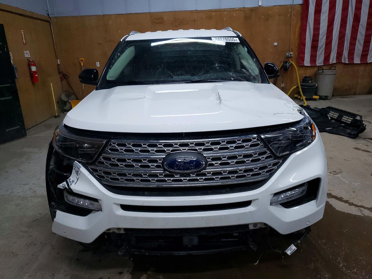 2021 Ford Explorer Limited - Фото 5