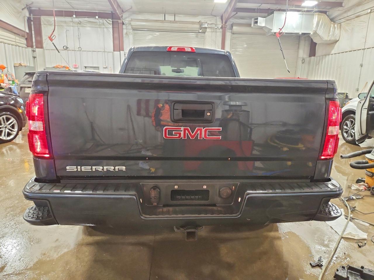2017 GMC Sierra K1500 - Image 6