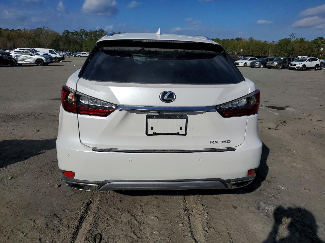 2022 Lexus Rx 350 - Image 6