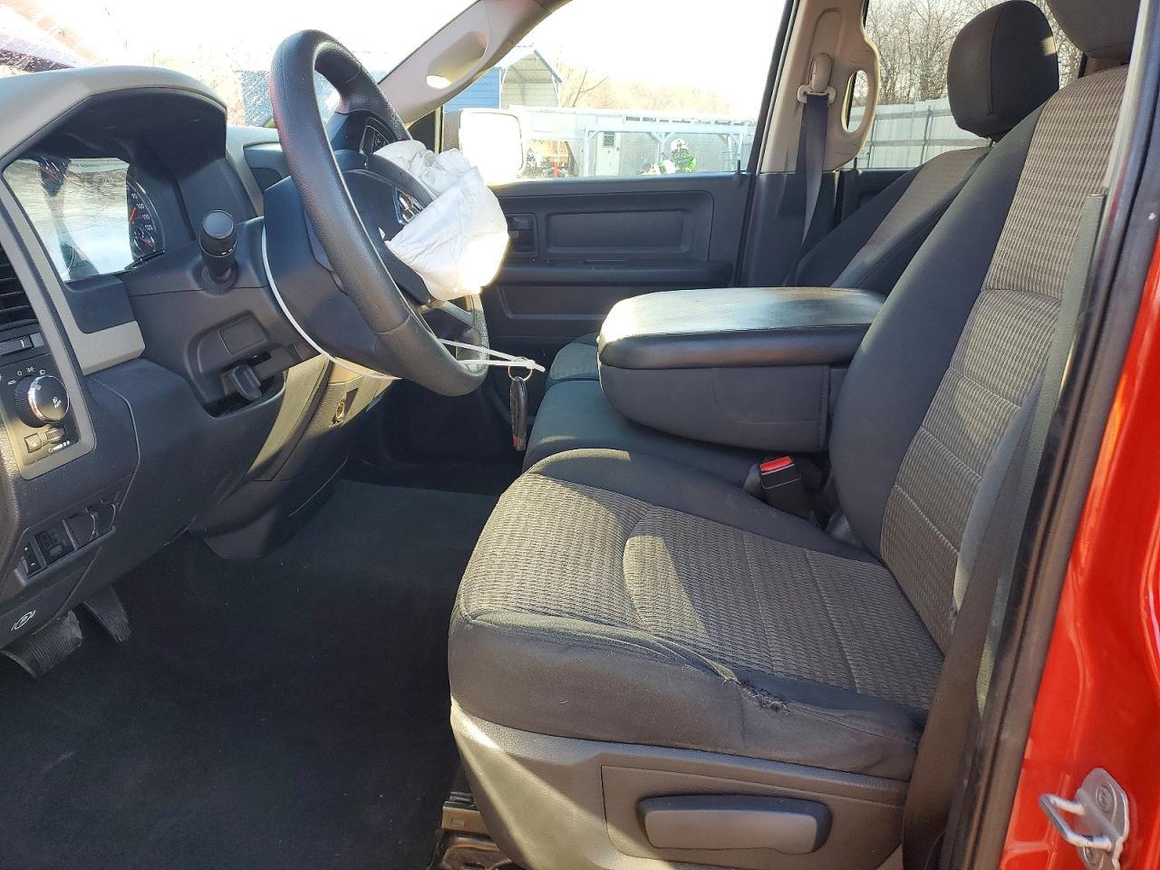 2012 Dodge Ram 1500 St - Фото 7