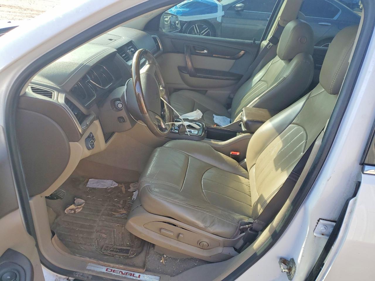 2016 GMC Acadia Denali - Фото 7