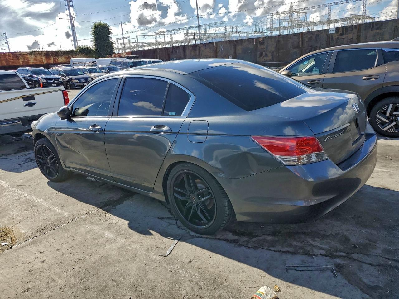 2009 Honda Accord Ex - Image 2