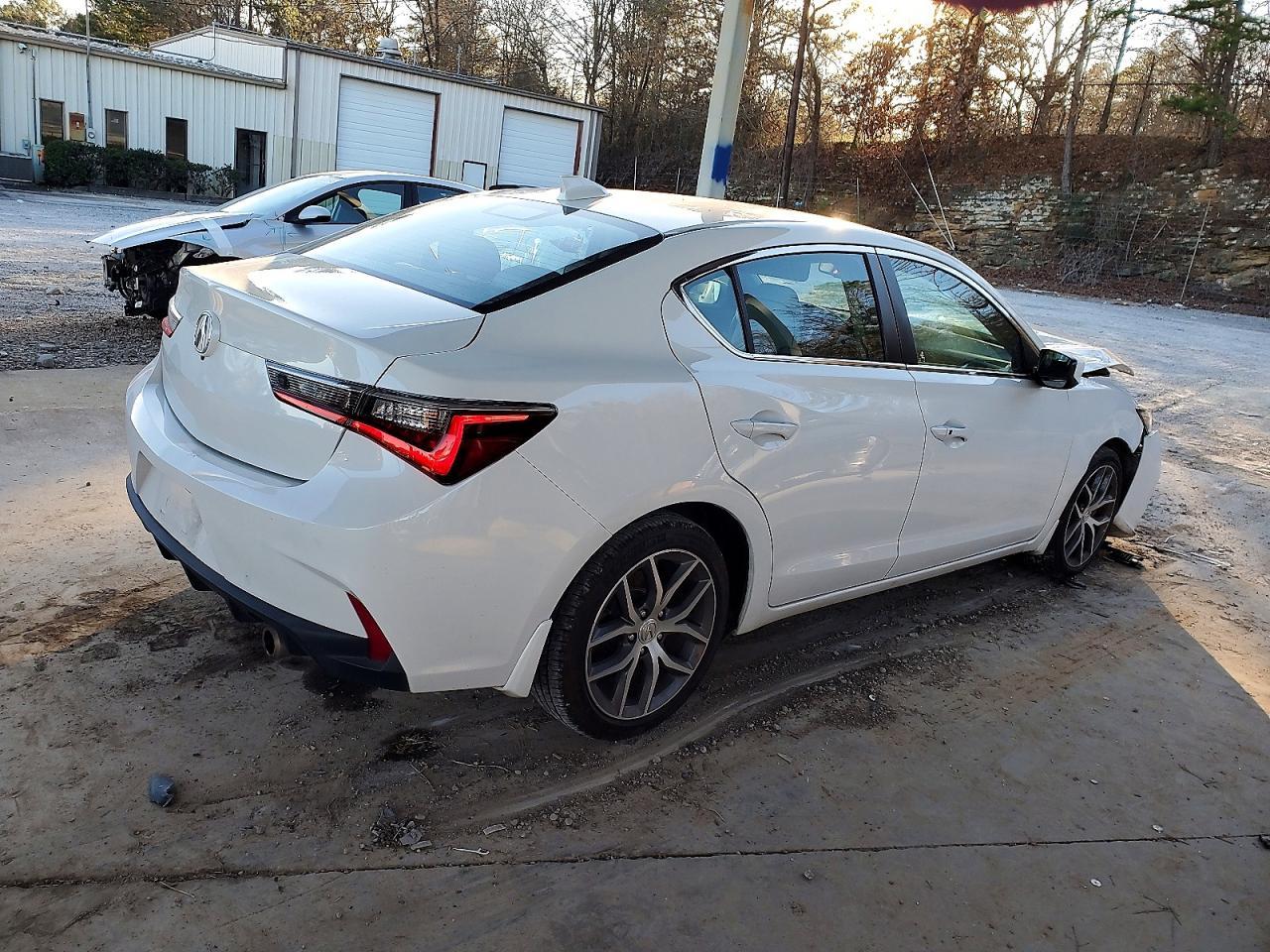 2019 Acura Ilx Premium - Image 3
