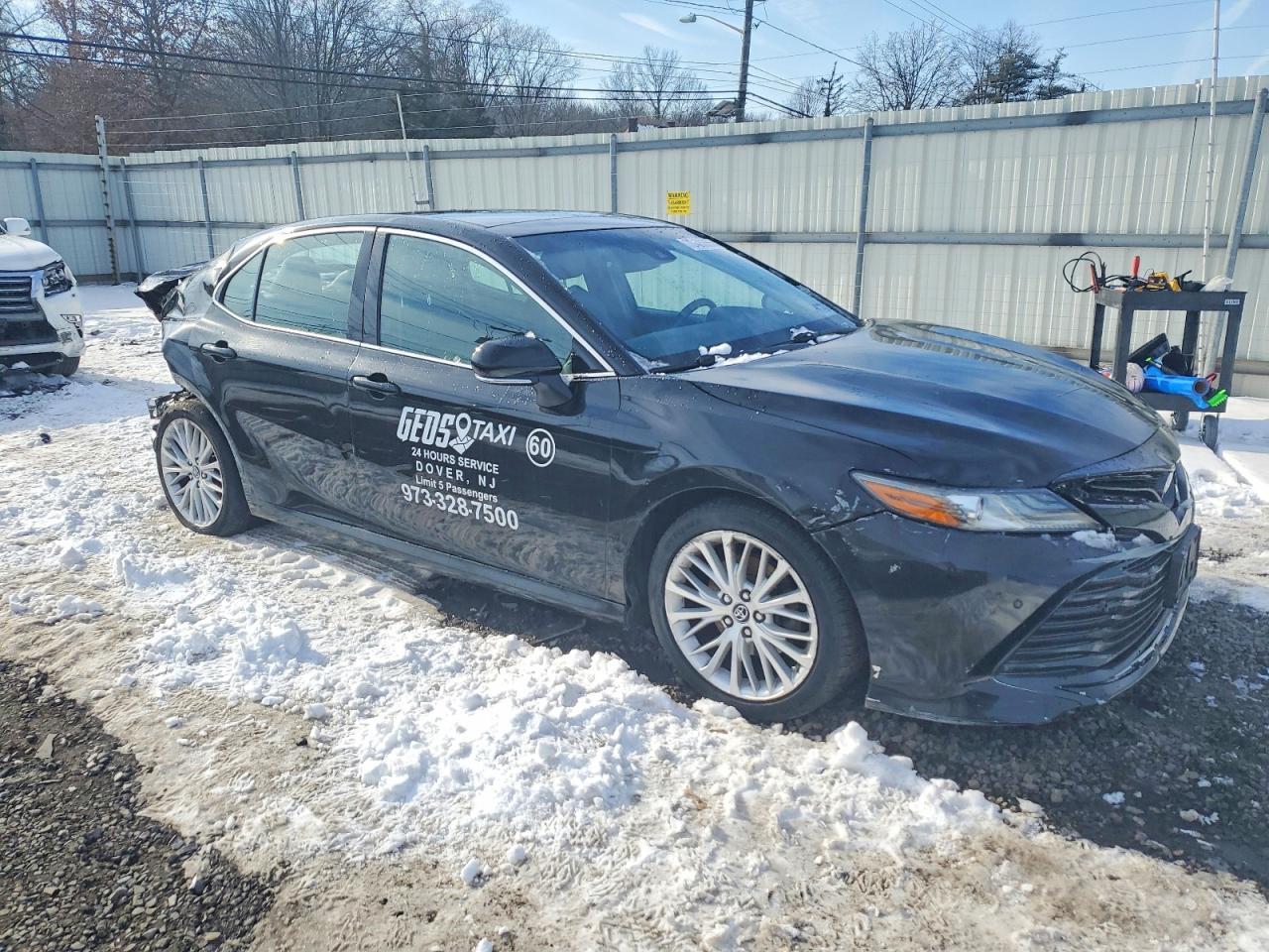 2018 Toyota Camry L - Фото 4