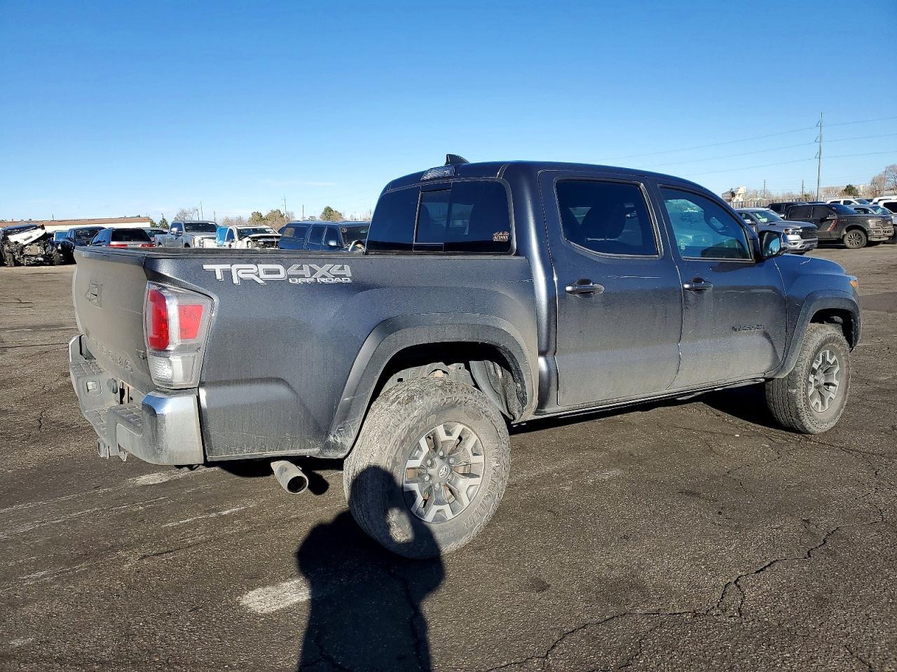 2023 Toyota Tacoma Double Cab - Фото 3