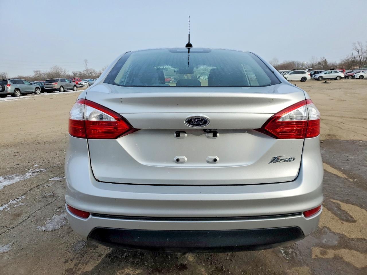 2019 Ford Fiesta S - Фото 6