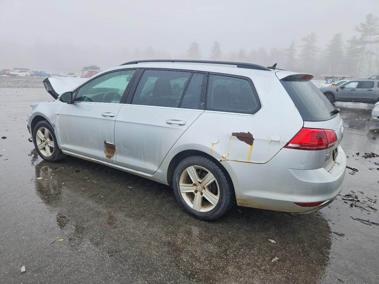 2015 Volkswagen Golf Sportwagen Tdi S - Фото 2
