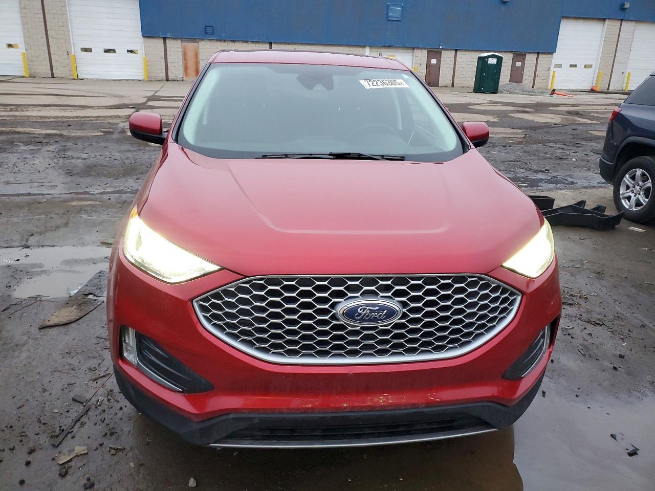 2024 Ford Edge Sel - Image 5
