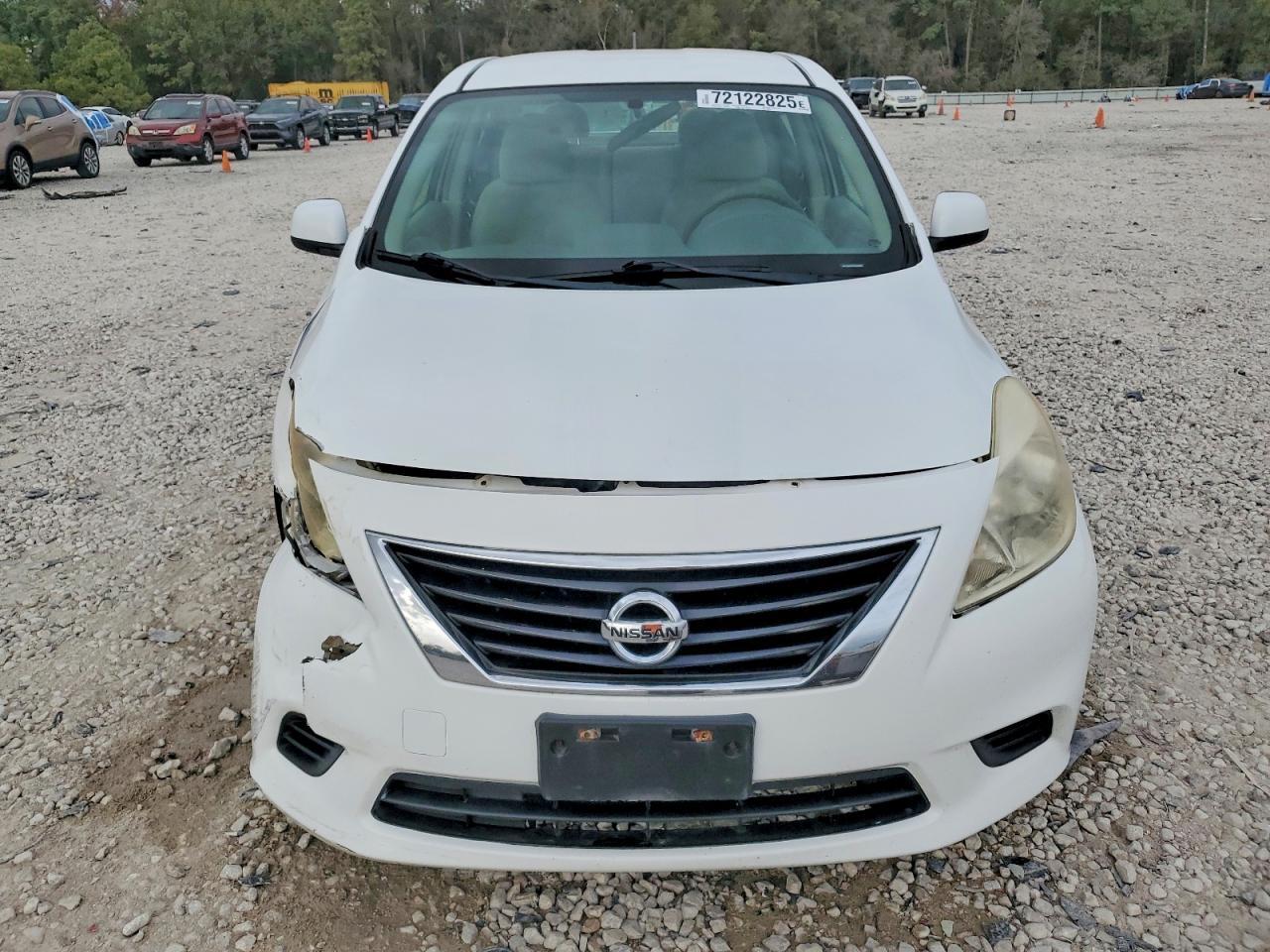 2014 Nissan Versa S - Image 5