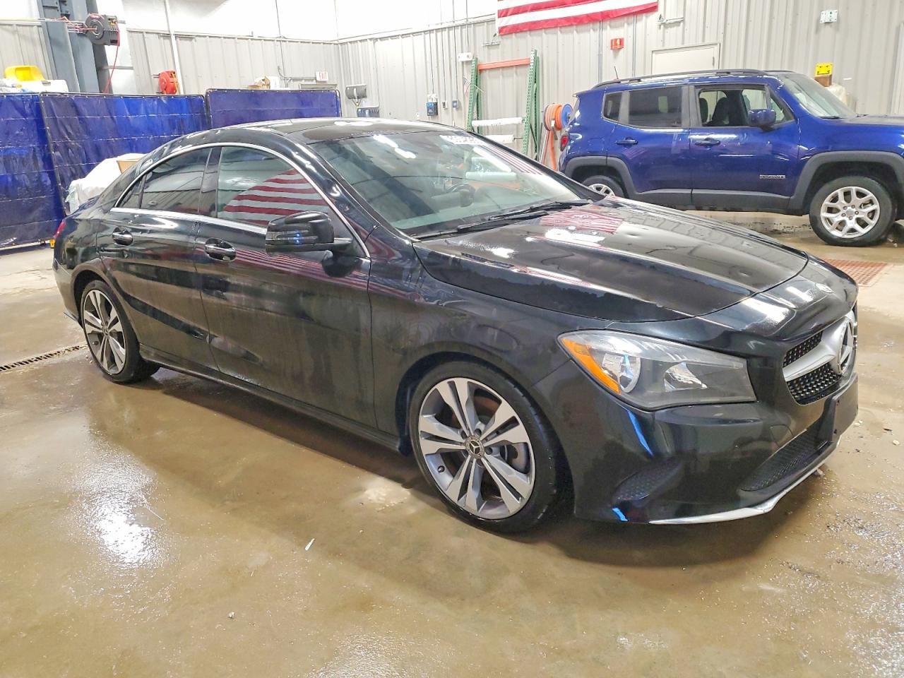2019 Mercedes-Benz Cla 250 - Фото 4