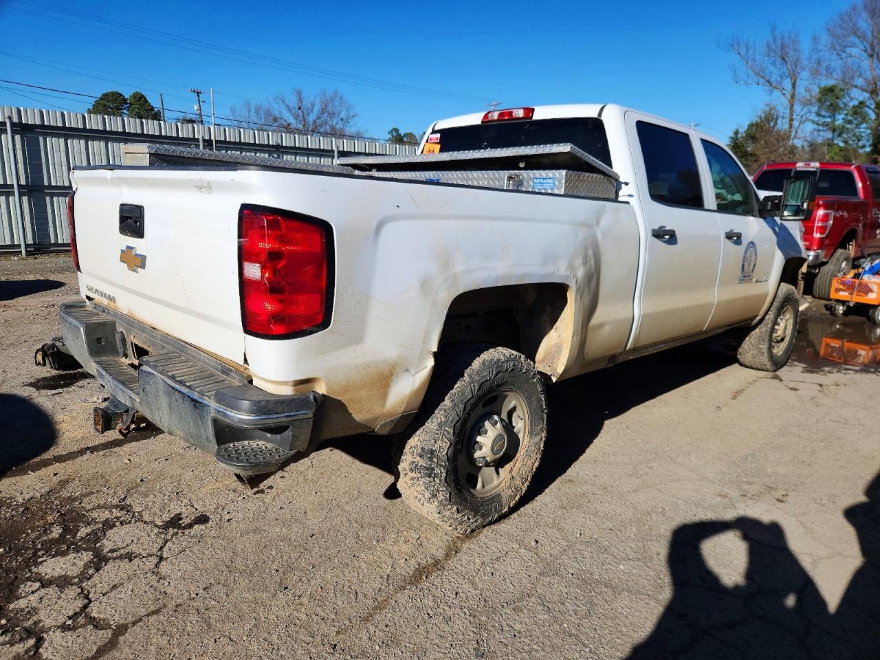 2019 Chevrolet Silverado C2500 Heavy Duty - Фото 3