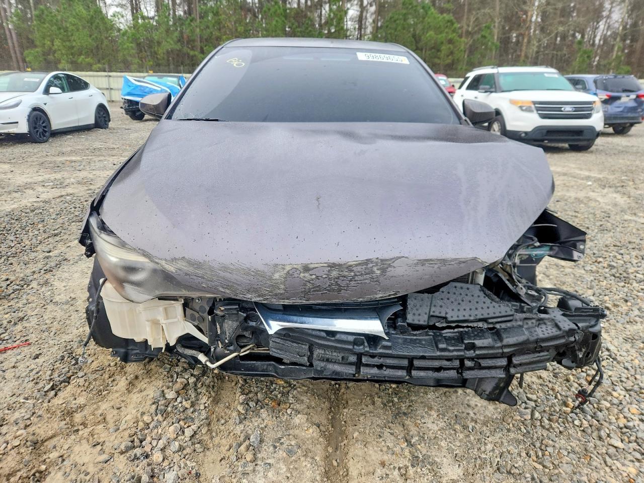 2015 Toyt Camry Le - Фото 5