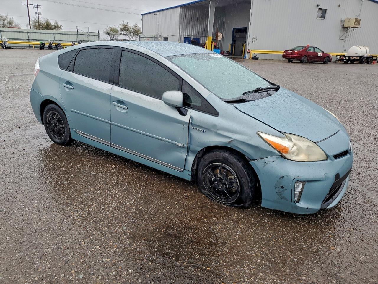 2014 Toyota Prius - Фото 4