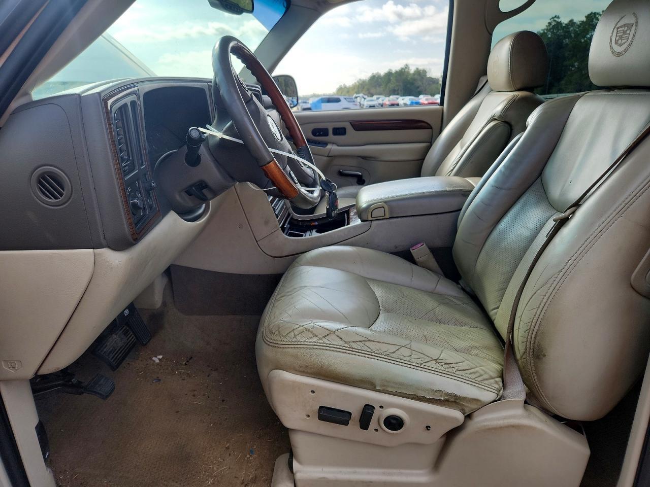2004 Cadillac Escalade Luxury - Фото 7