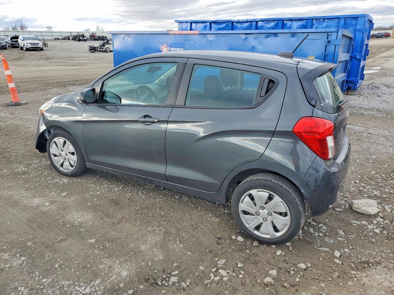 2018 Chevrolet Spark Ls - Image 2