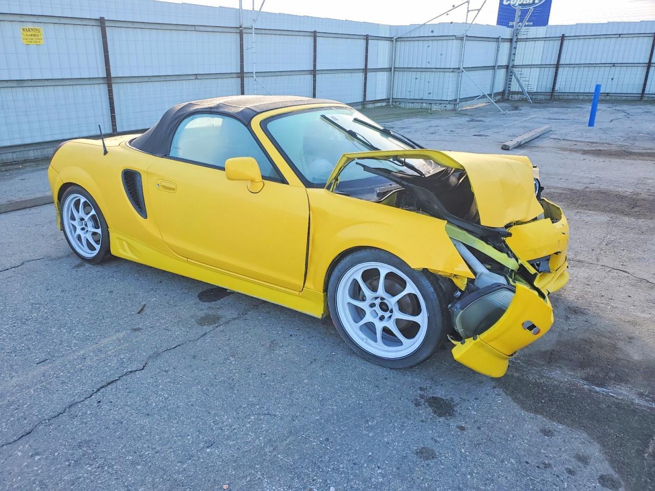 2000 Toyota Mr2 Spyder - Image 4