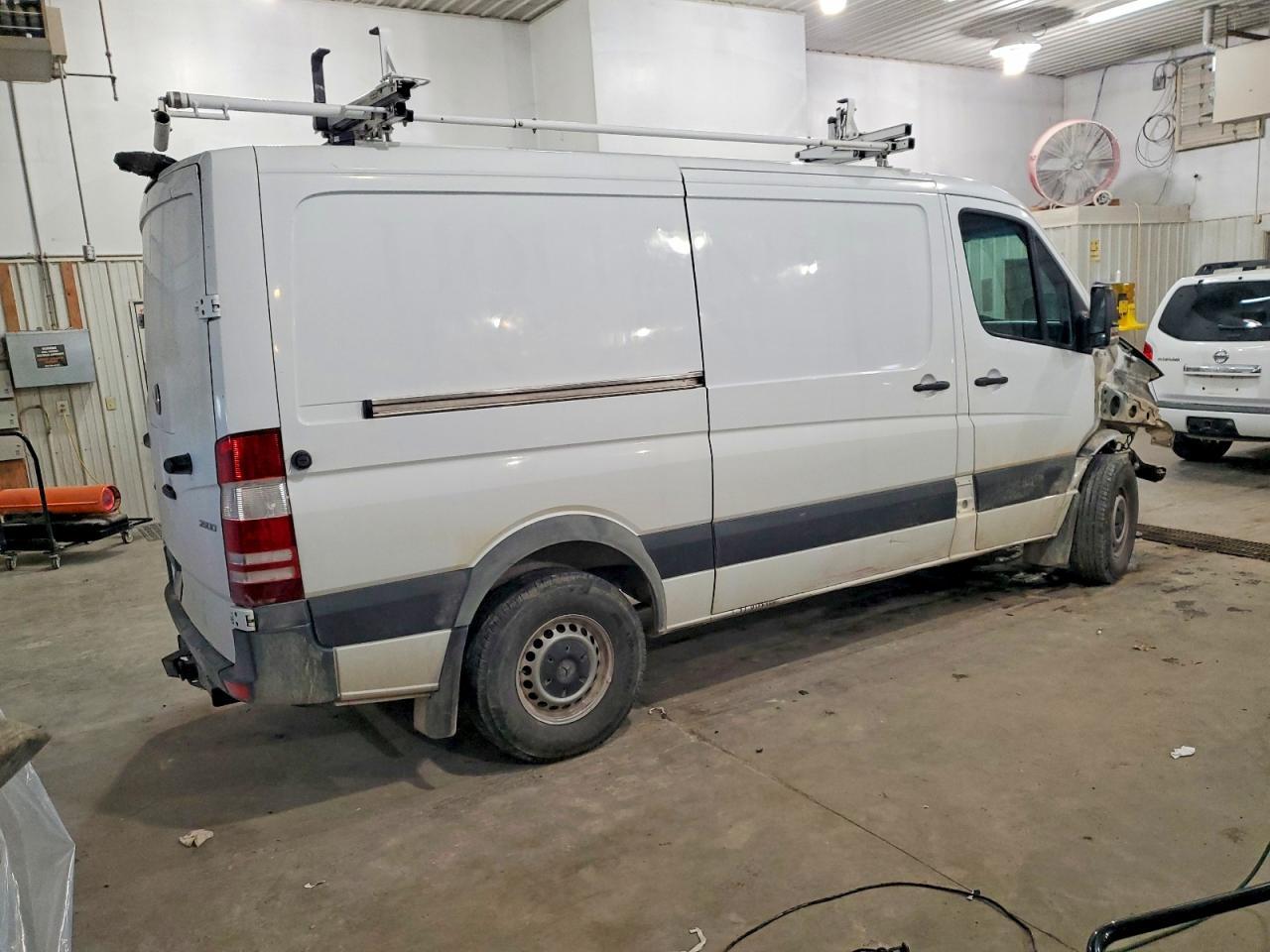 2017 Mercedes-Benz Sprinter 2500 - Image 3